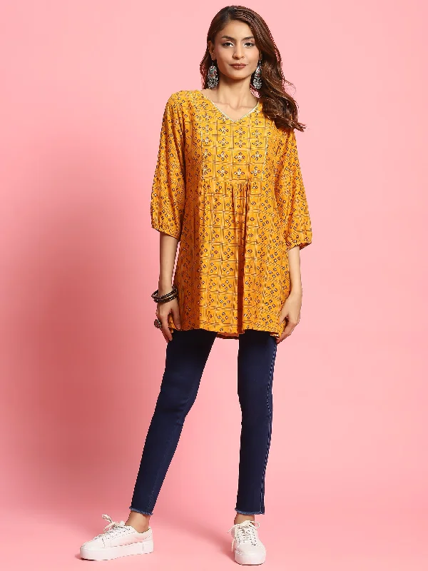 Women Mustard Geometric Printed Tunic