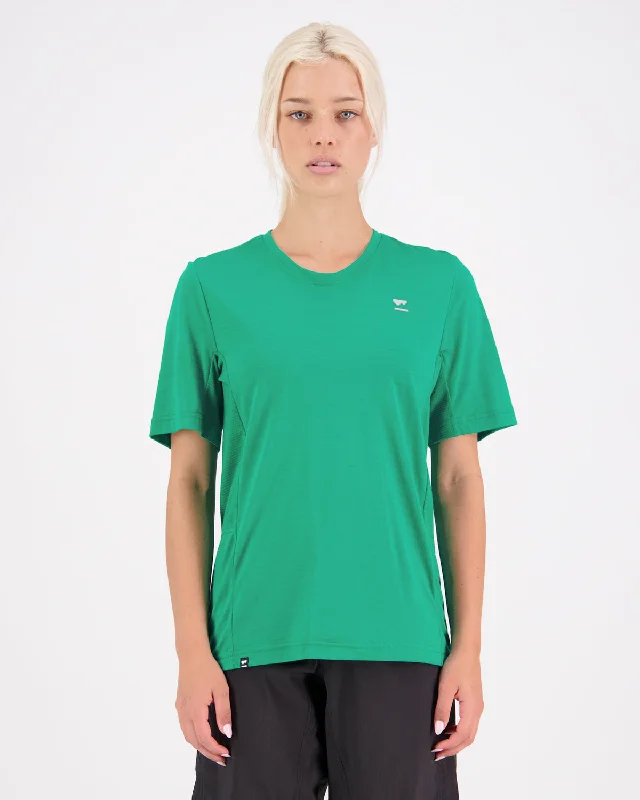 Tarn Merino Shift Tee - Pop Green