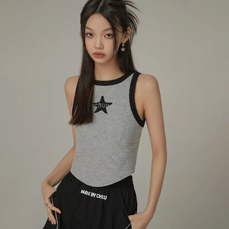 Chuu Star Center Line-Colored Sleeveless Semi Crop T-Shirt