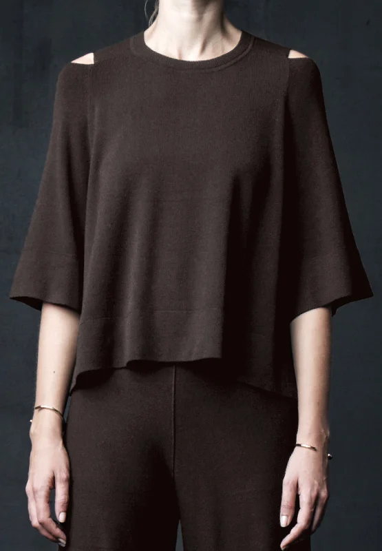 Open Shoulder Top in Nori