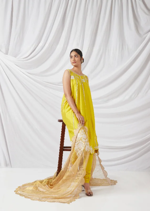 Gulabi Salwar Set In Pineapple Yellow